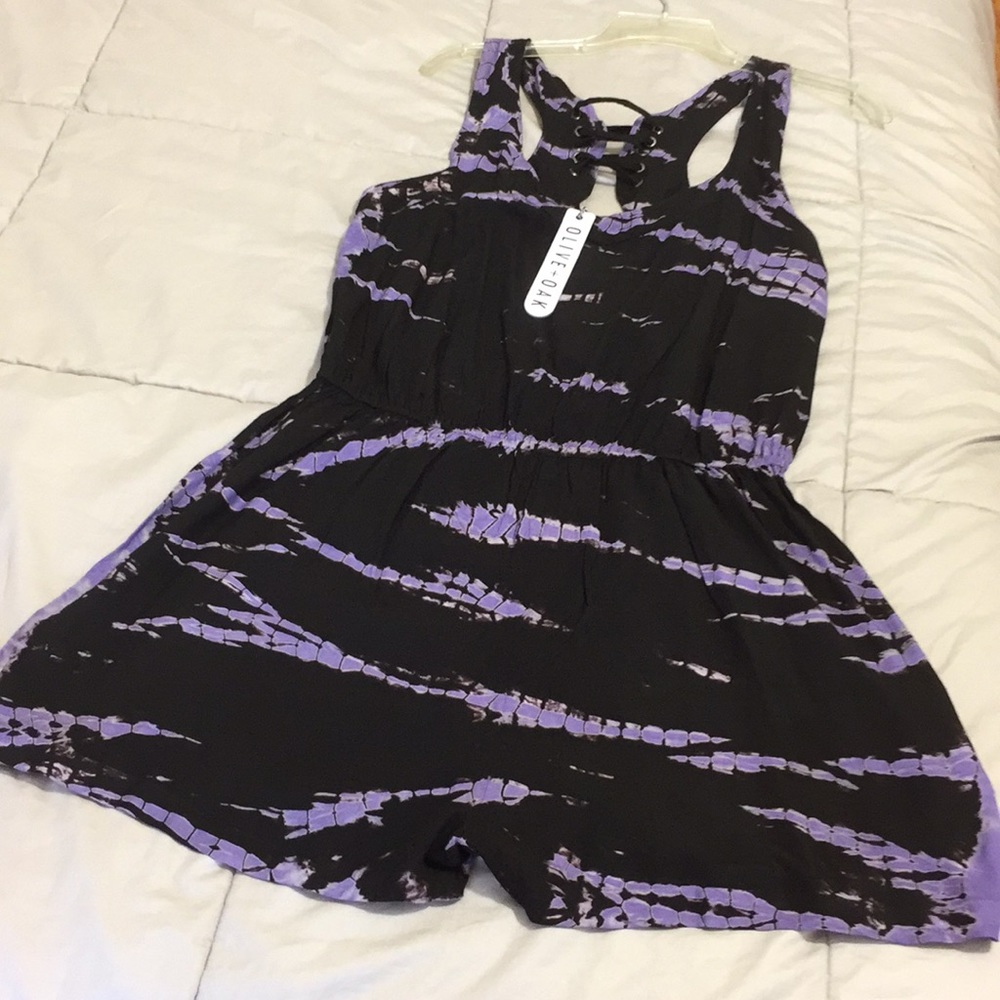 Olive Oak Romper size L